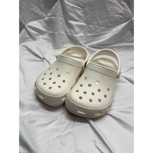 Croc Sandals, size 4 KIDS, 6 Womens - White - Picture 1 of 5